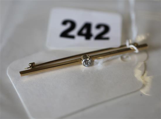 Diamond-set gold and platinum bar brooch